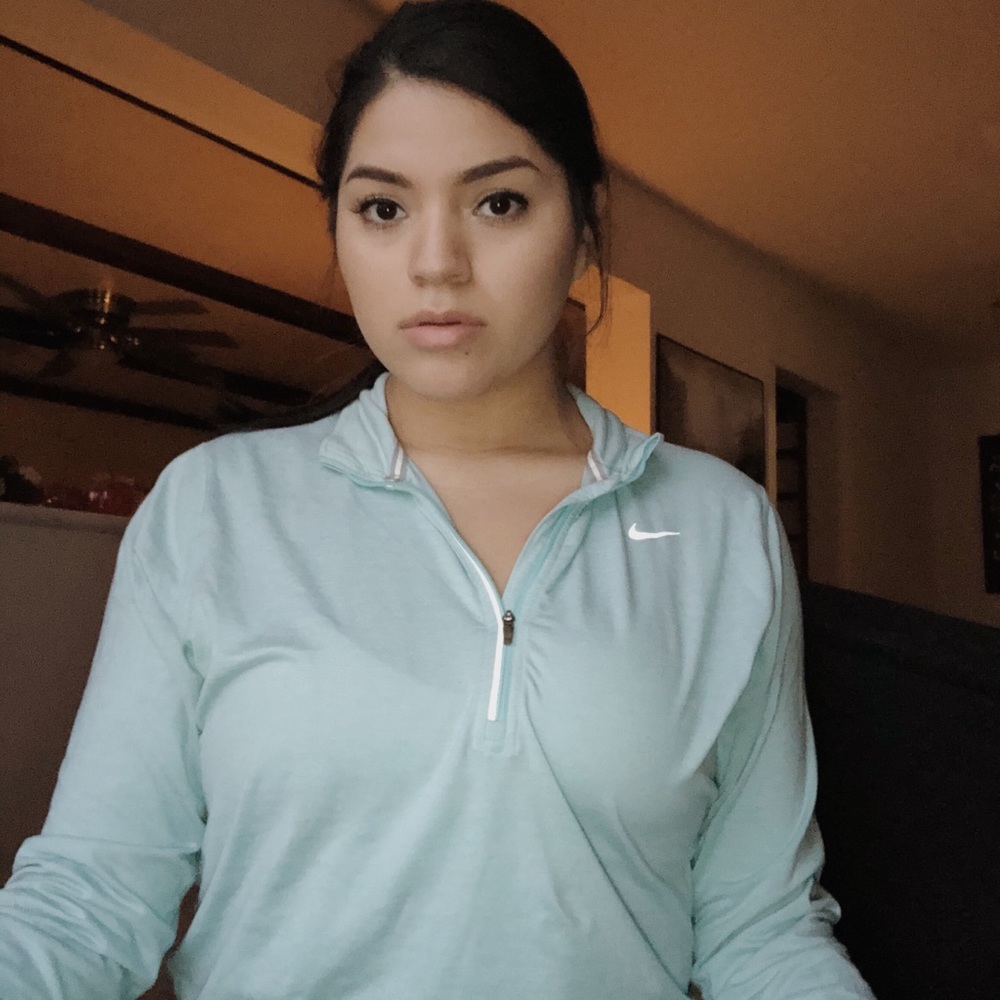 Nike dri fit sweater
